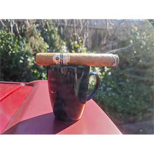 Espinosa Crema No. 5 Toro 6  * 56