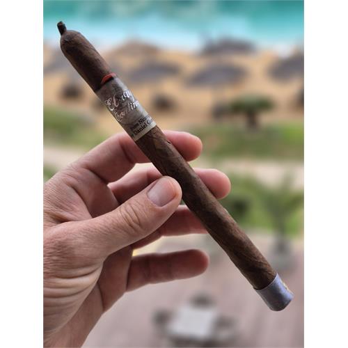 El Viejo Continente Maduro Lancero 7 3/4 * 38