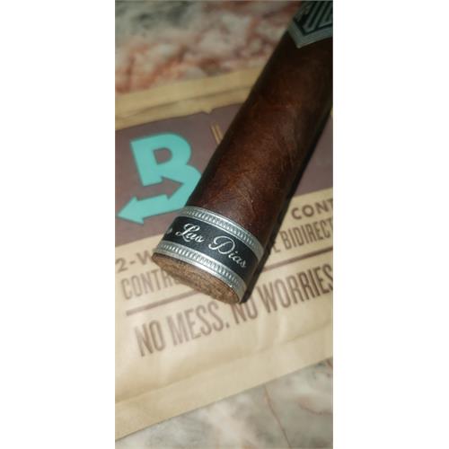 Todos Las Dias Robusto 5  * 52