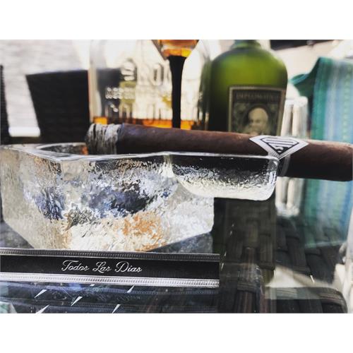 Todos Las Dias Toro 6  * 52