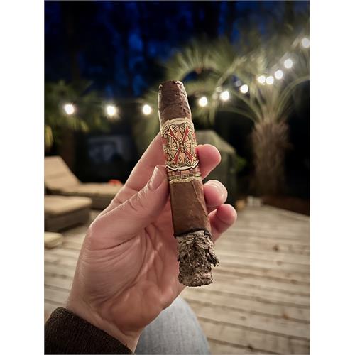 Arturo Fuente Opus X Perfecxion No. 77 Shark 5 1/2 * 52