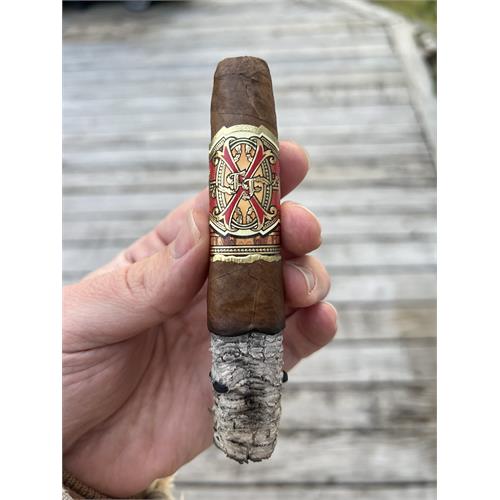Arturo Fuente Opus X Perfecxion No. 77 Shark 5 1/2 * 52