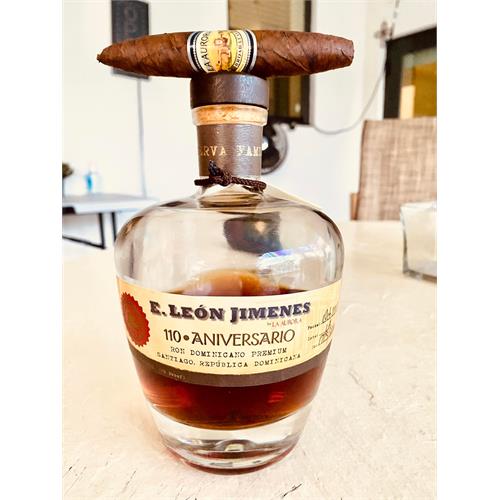 La Aurora Preferidos Broadleaf Diamond Tubes 5  * 54