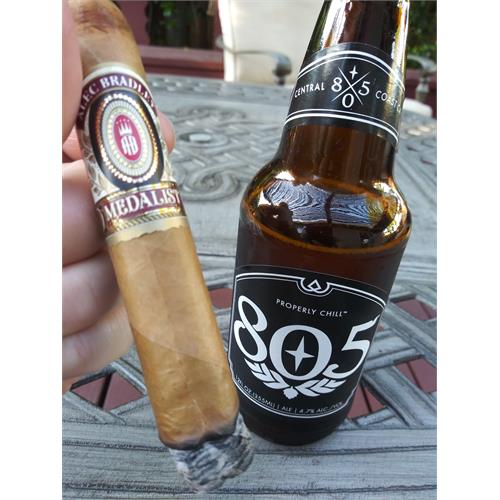 Alec Bradley Medalist Robusto 5  * 52