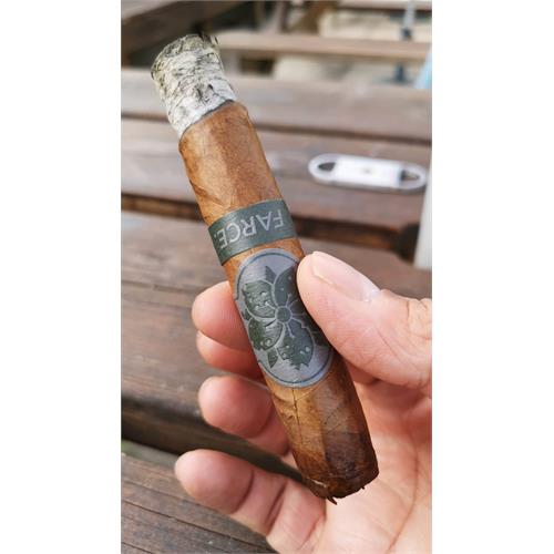 Room 101 The Farce Robusto 5  * 52