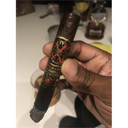 Arturo Fuente Opus X Forbidden X TAA 2018 Heart of the Bull 1957 5 1/4 * 50