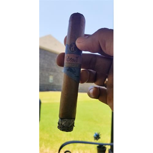 Diesel Whiskey Row Robusto 5 1/2 * 52