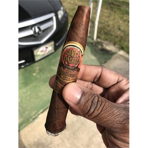 Micallef Gomez Sanchez Leyenda No.2 Figurado 5 1/2 * 52