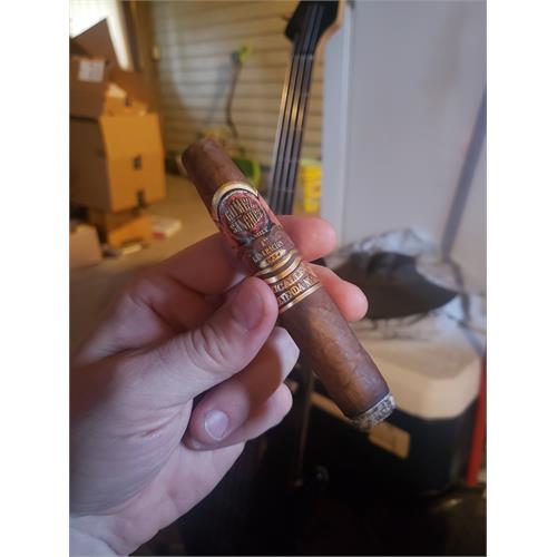 Micallef Gomez Sanchez Leyenda No.2 Figurado 5 1/2 * 52