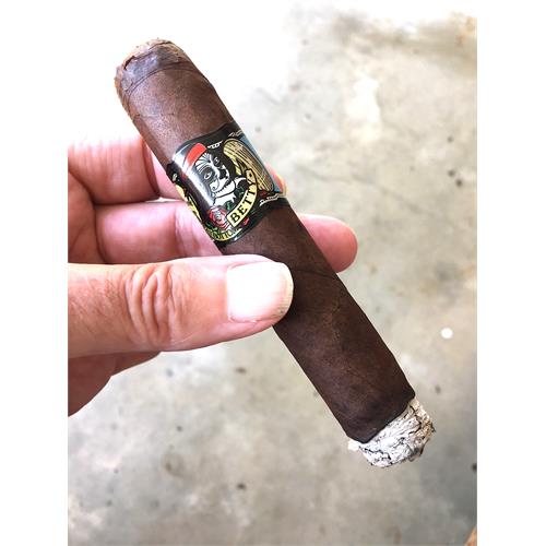 Deadwood Fat Bottom Betty Robusto 5  * 54