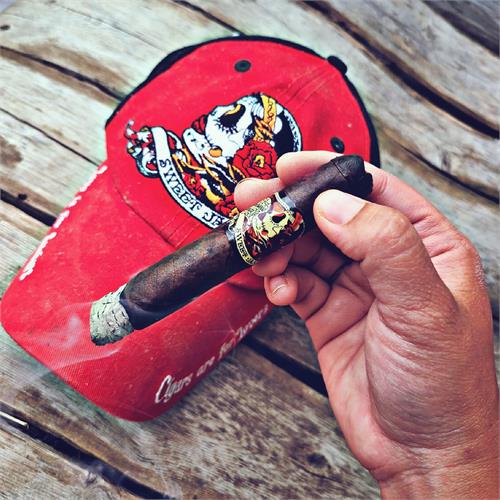 Deadwood Sweet Jane Corona Extra 5  * 46