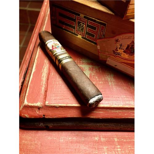 AJ Fernandez Bellas Artes Maduro Robusto 5 1/2 * 52