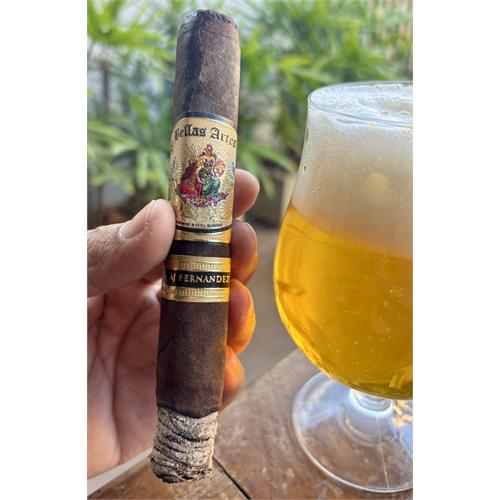 AJ Fernandez Bellas Artes Maduro Robusto 5 1/2 * 52