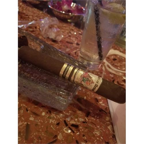 AJ Fernandez Bellas Artes Maduro Gordo 6 1/2 * 58