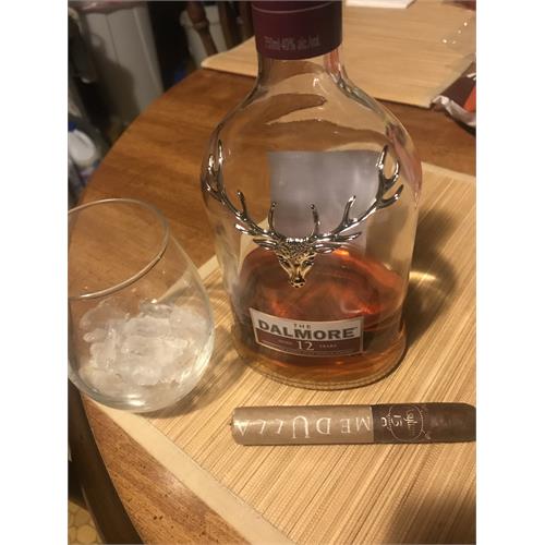 Asylum 13 Medulla Maduro Toro 6  * 52