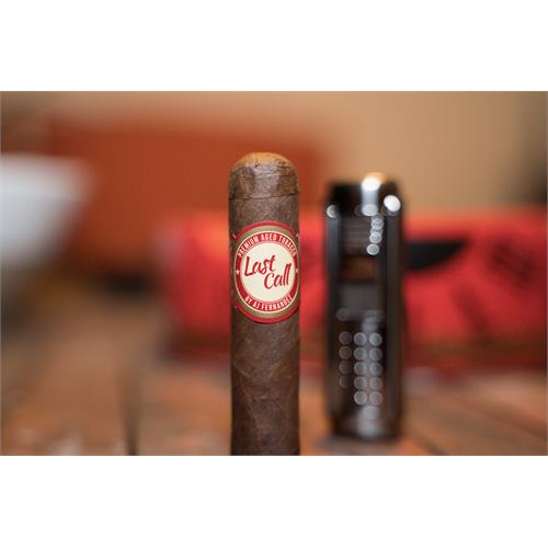 AJ Fernandez Last Call Habano Corticas 4  * 52