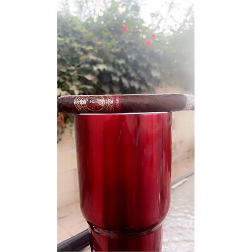 La Palina Classic Rosado Toro 6 1/4 * 52