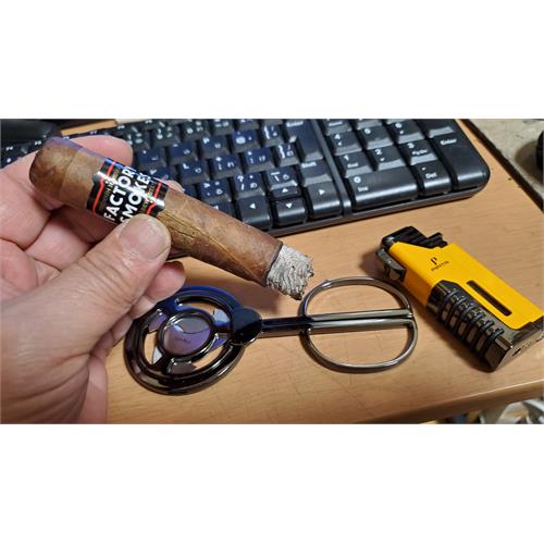 Factory Smokes Sweets Robusto 5  * 54