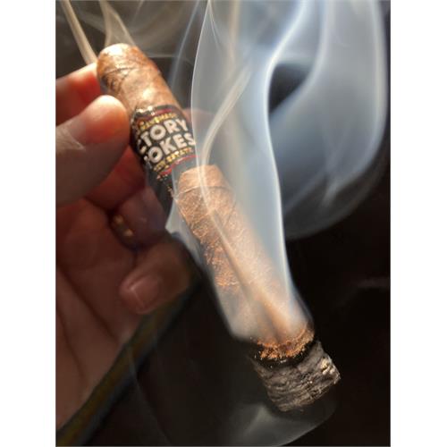 Factory Smokes Maduro Robusto 5  * 54