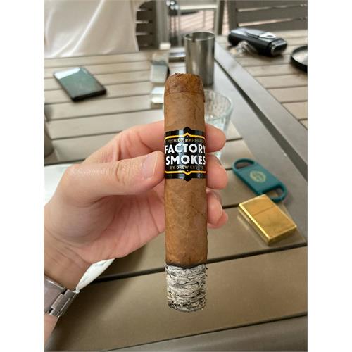 Factory Smokes Shade Robusto 5  * 54