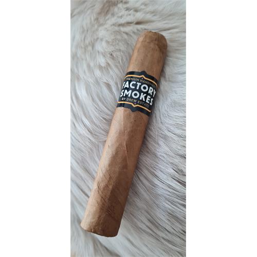 Factory Smokes Shade Robusto 5  * 54