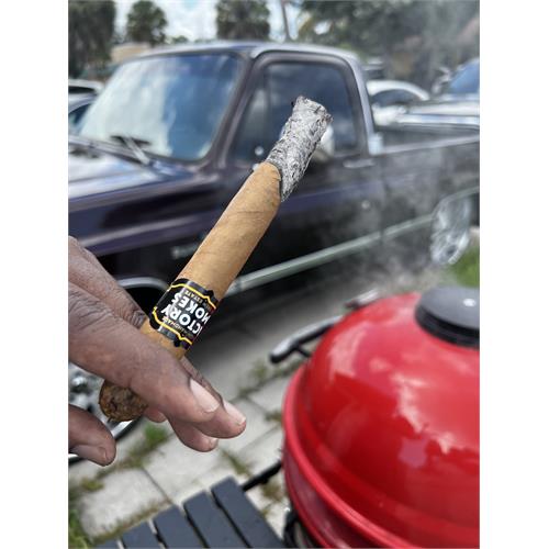 Factory Smokes Shade Churchill 7  * 50