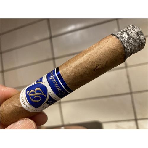 Balmoral Anejo XO Connecticut Petit Robusto FT 4 1/4 * 48