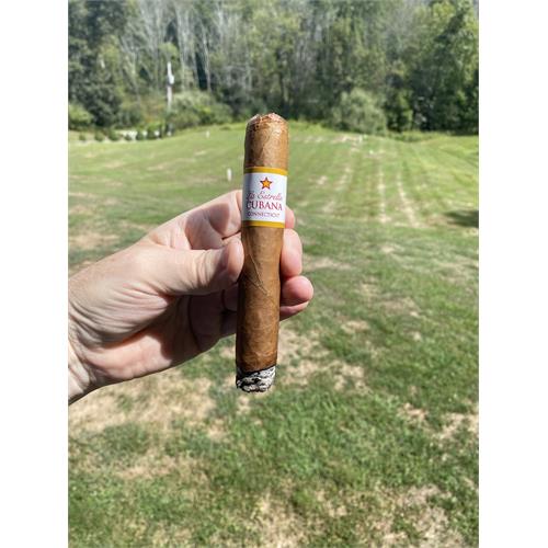 La Estrella Cubana Connecticut Gigante 6  * 60