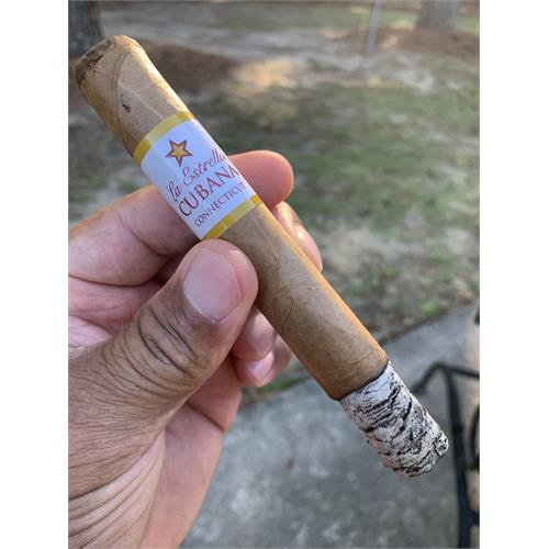 La Estrella Cubana Connecticut Toro 6  * 50