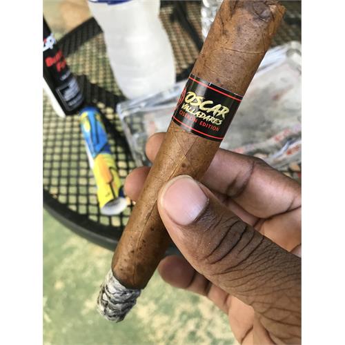 Oscar Valladares Ciseron Blue 6  * 52