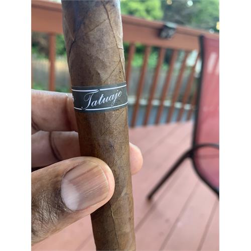 Tatuaje Black Gran Toro 6 1/2 * 52