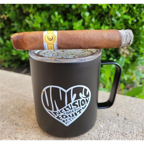 Tatuaje Cabaiguan Guapos Natural Toro Grande 5 5/8 * 54