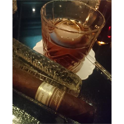Tatuaje 7th Capa Especial Sumatra 5 5/8 * 46