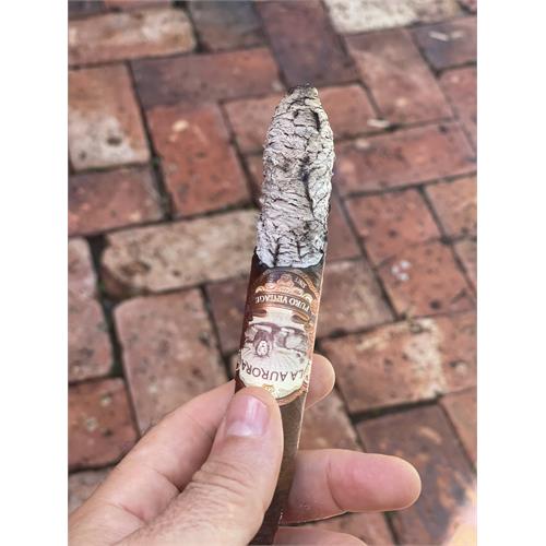 La Aurora Puro Vintage 2007 Salomon 6 1/2 * 50