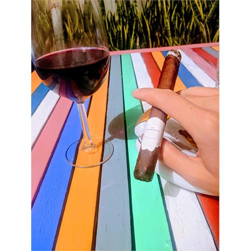 Partagas Legend Fabuloso Leyenda 6 1/2 * 48