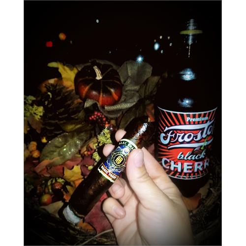 Alec Bradley Magic Toast Robusto 5  * 52