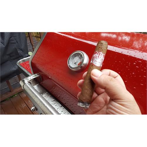 Isla del Sol Maduro Robusto 5  * 52