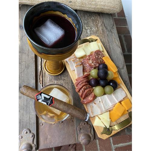 M by Macanudo Toro 6  * 50