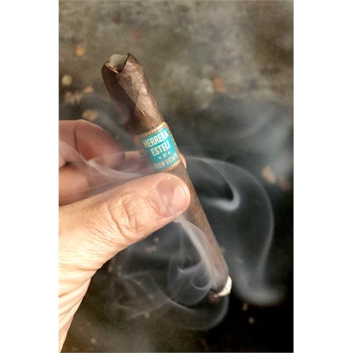 Herrera Esteli Brazilian Maduro Lonsdale Deluxe 6  * 44