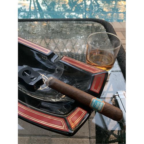 Herrera Esteli Brazilian Maduro Toro Especial 6  * 52