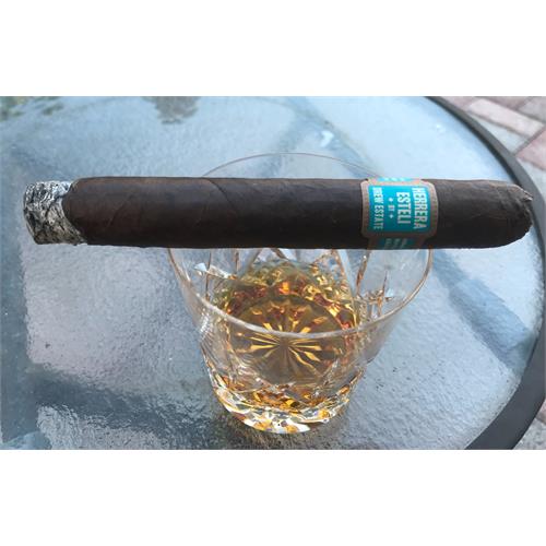 Herrera Esteli Brazilian Maduro Toro Especial 6  * 52