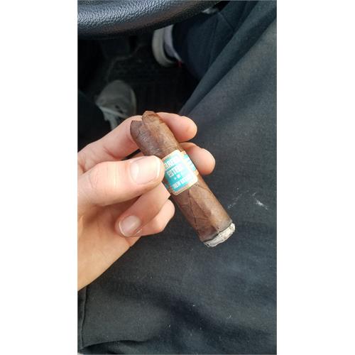 Herrera Esteli Brazilian Maduro Toro Especial 6  * 52