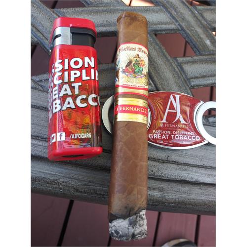 AJ Fernandez 5-Cigar Sampler with Perfect Cutter and lighter