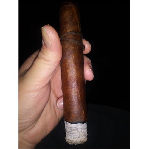 CAO Fuma Em Corda Toro 6  * 58