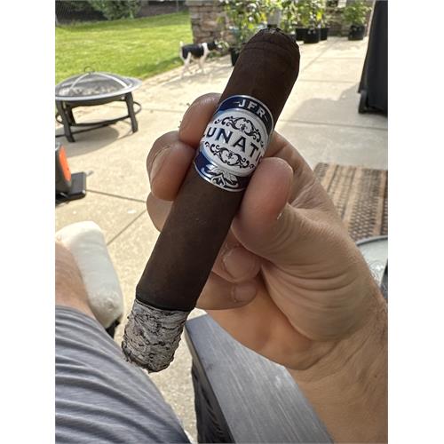 JFR Lunatic Maduro Short Robusto 4 3/4 * 52