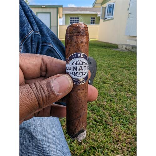 JFR Lunatic Maduro Short Titan 4 3/4 * 60