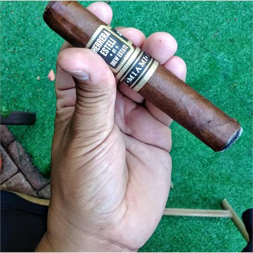 Herrera Esteli Miami Robusto Grande 5 1/4 * 52