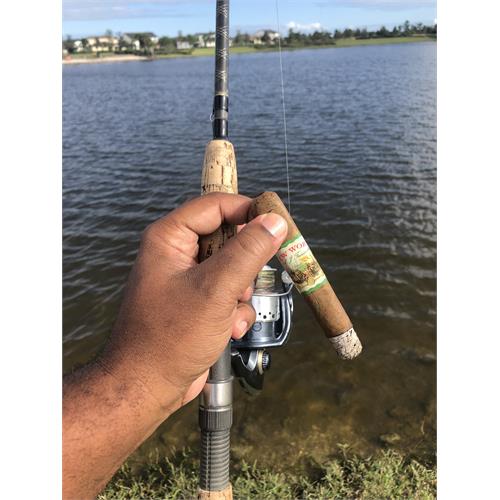New World Cameroon Double Robusto 5 1/2 * 54