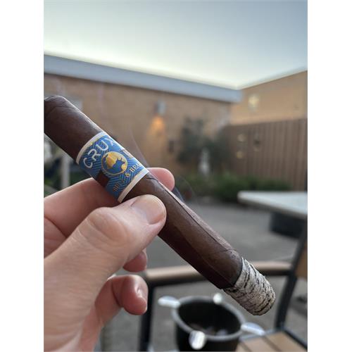 Crux Bull & Bear Toro 6  * 52