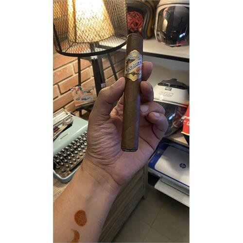 Gurkha Marquesa Toro 6  * 54